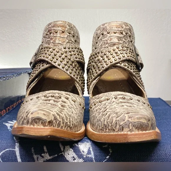 Ariat Dixon Rock N Roll Silver Snake Print Western Booties • Sz 7.5 • EUC - Picture 2 of 8